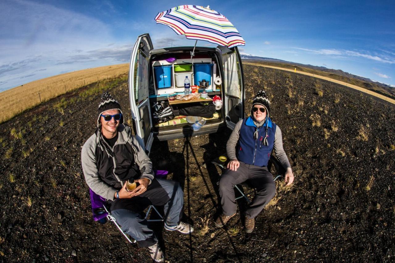 Kuku Campers - Campervans Keflavík Extérieur photo