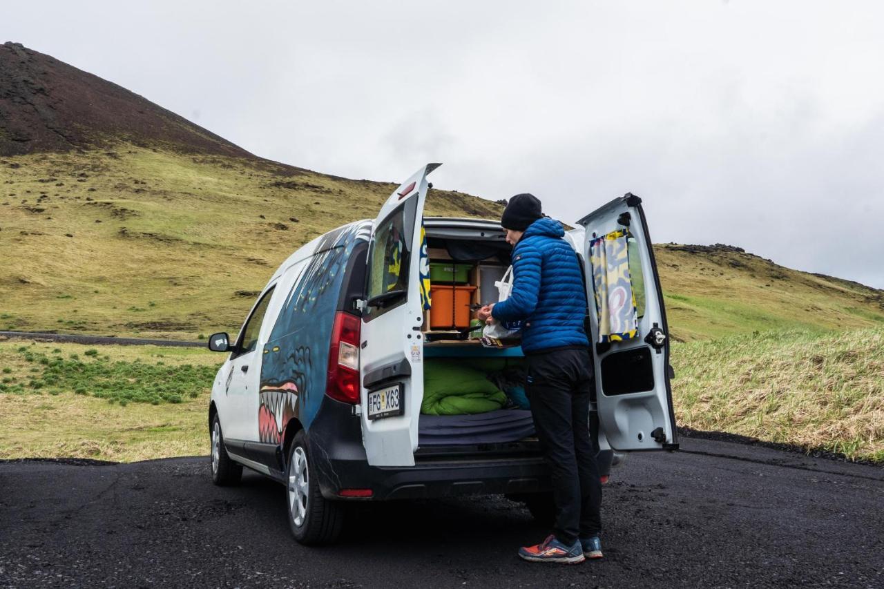 Kuku Campers - Campervans Keflavík Extérieur photo