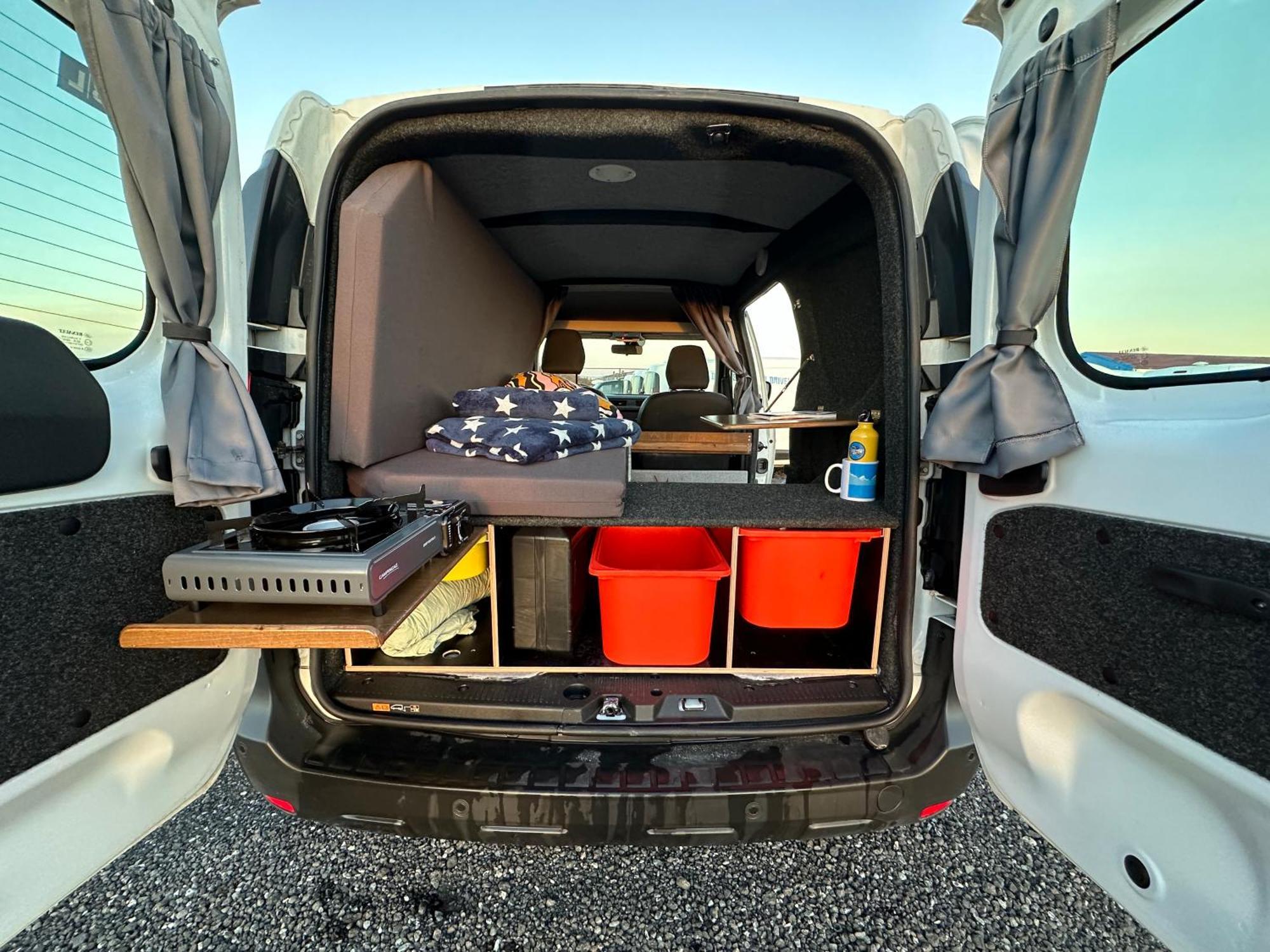 Kuku Campers - Campervans Keflavík Extérieur photo